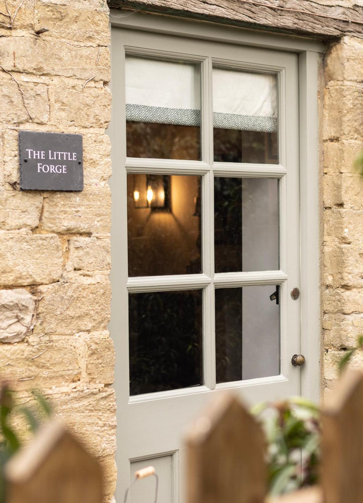 Cotswold Cottage With Hot Tub Bledington 外观 照片