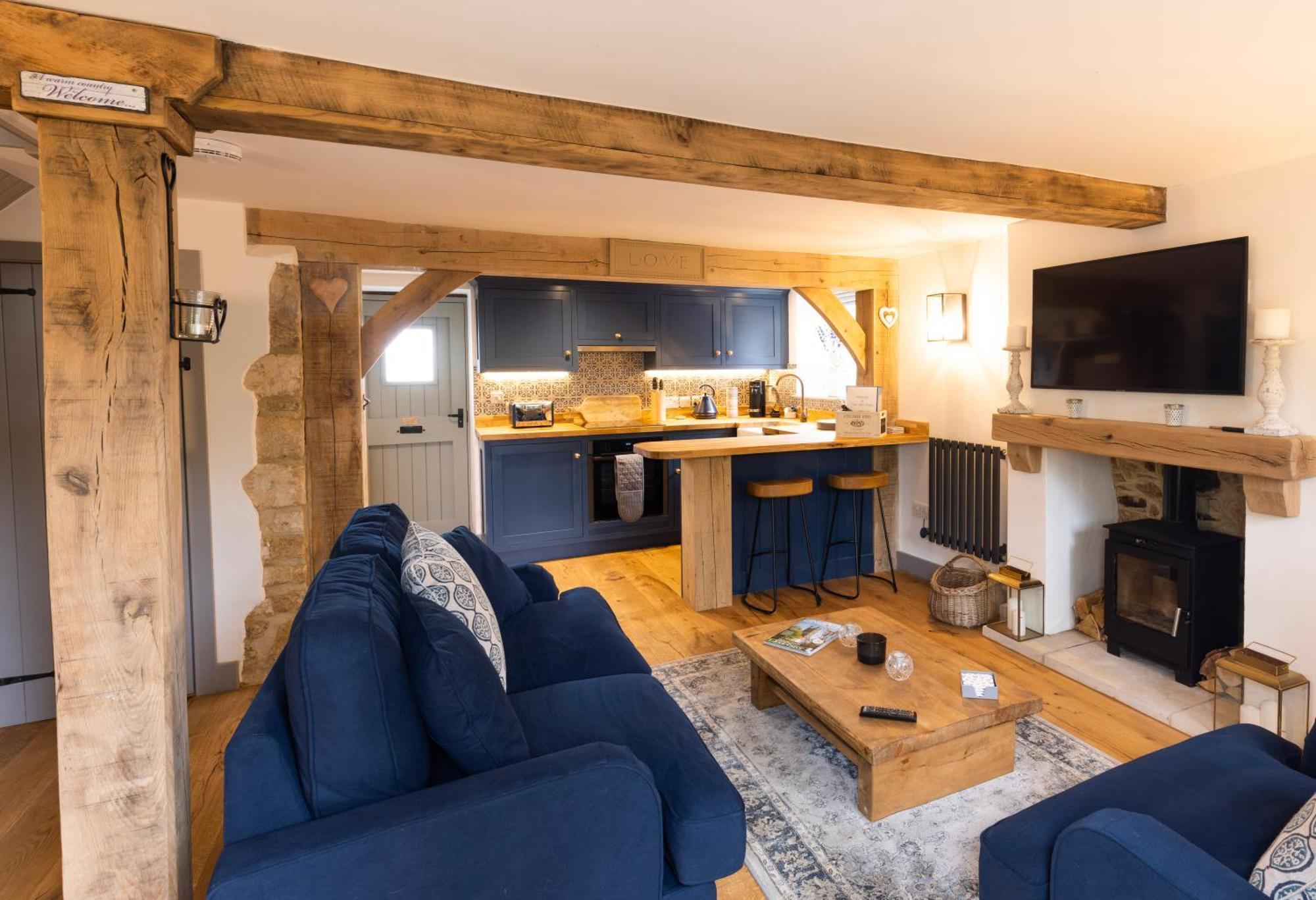 Cotswold Cottage With Hot Tub Bledington 外观 照片